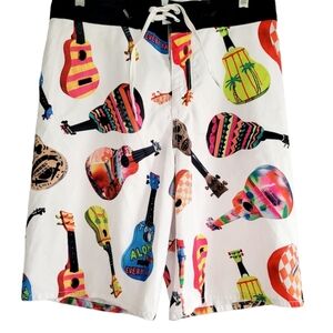 Vans Off the Wall Novelty Hawaiian Ukuleles All Over Print Swim Trunks Size 30